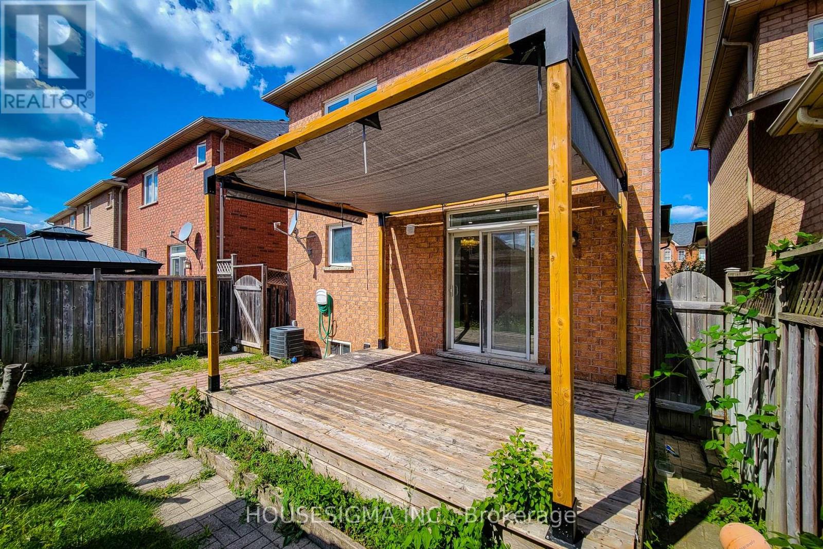 Photo 16 of Main 69 Peachwood Crescent, Hamilton ON