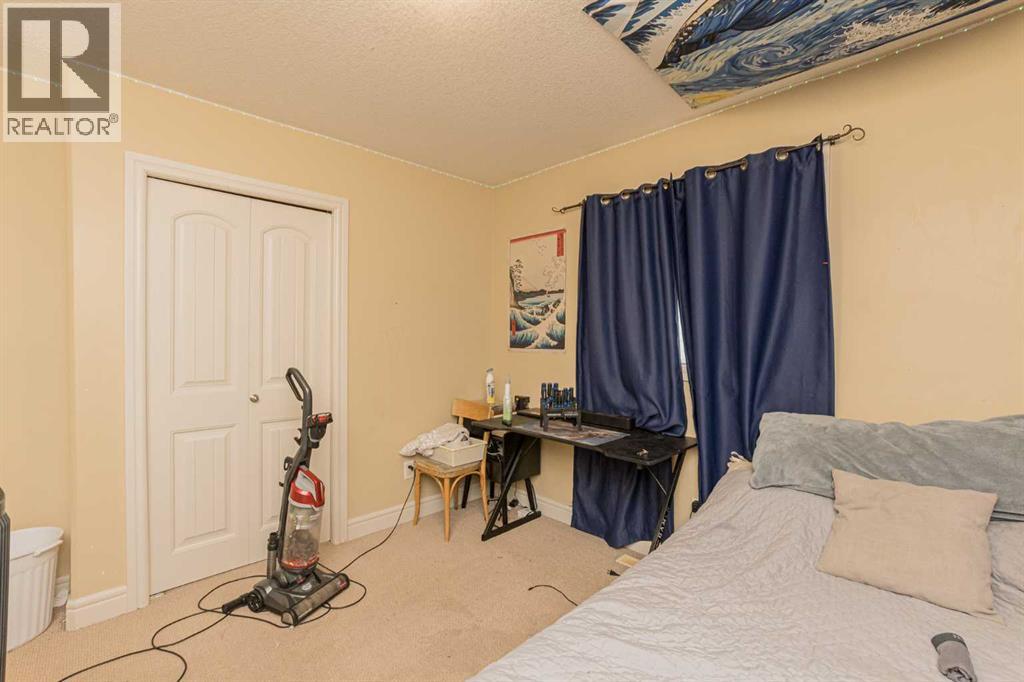 Photo 4 of 9038 131 Avenue, Grande Prairie AB