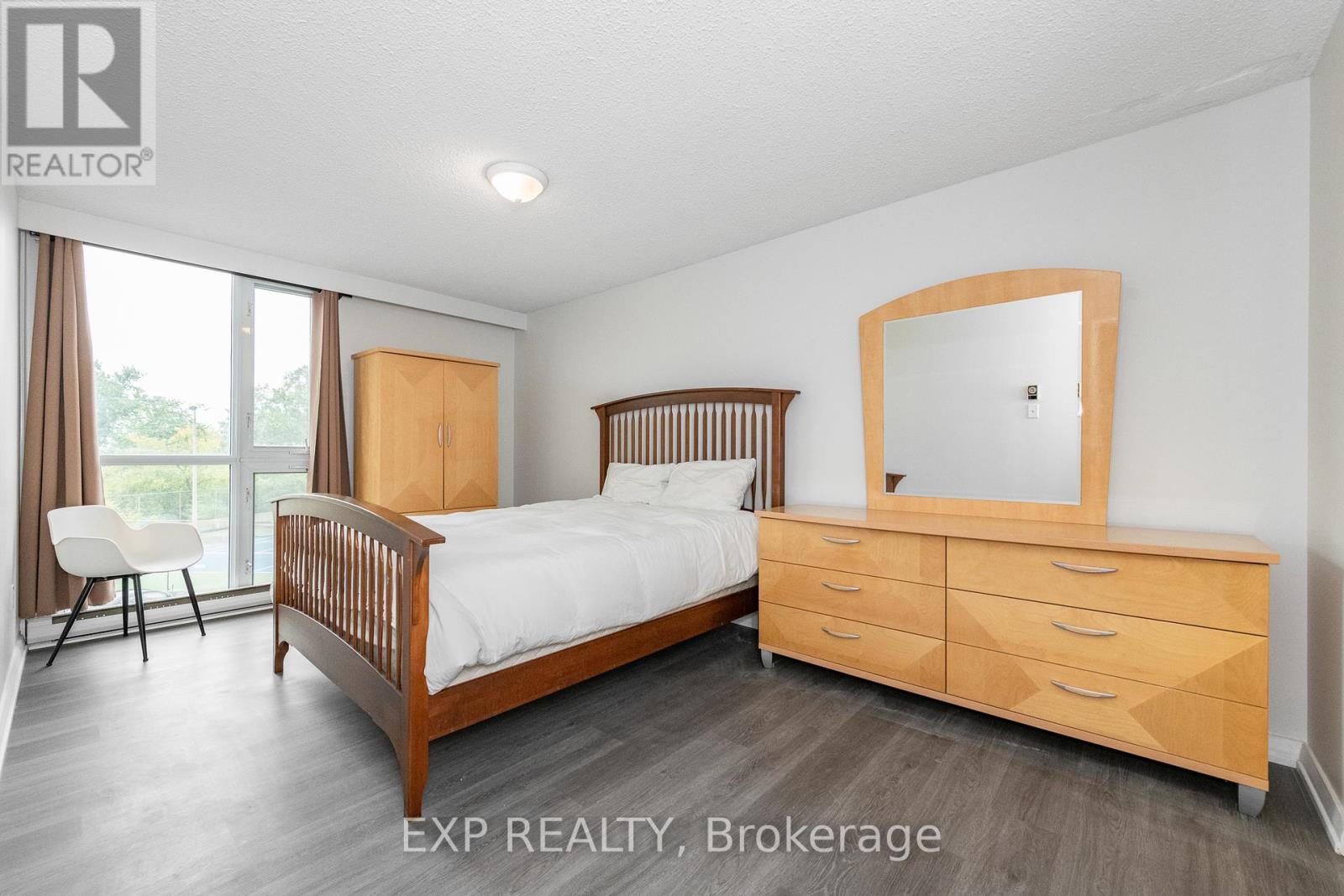 Photo 30 of 304 1025 Richmond Road, Ottawa ON