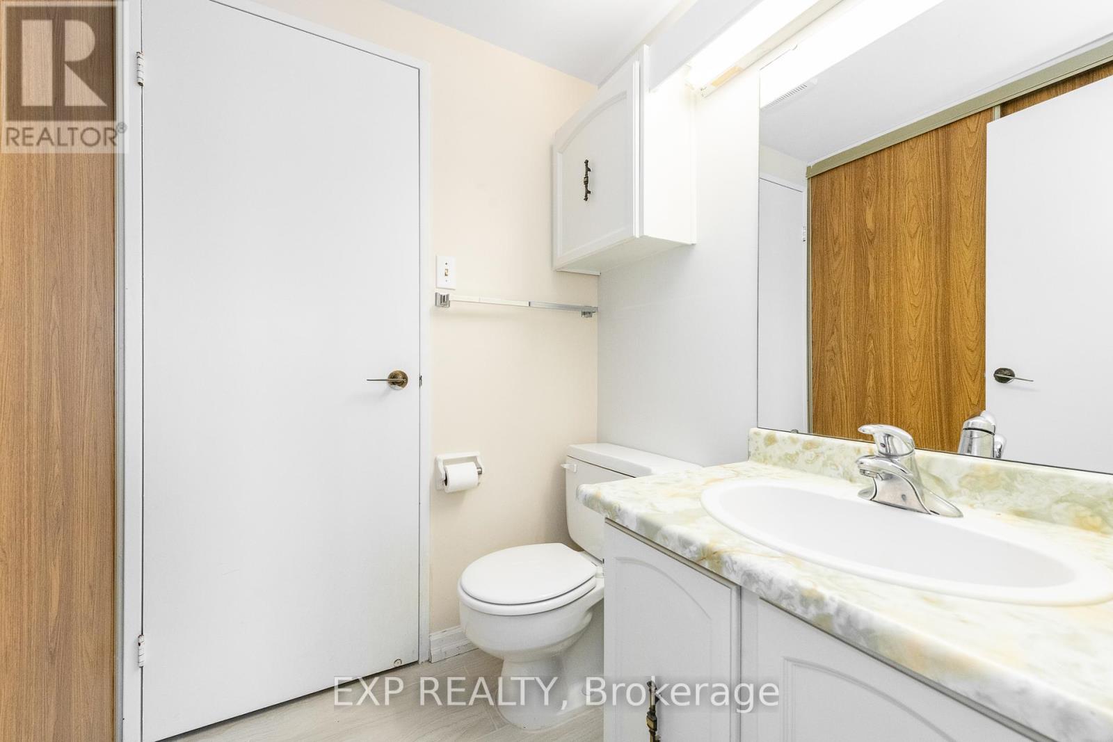 Photo 28 of 304 1025 Richmond Road, Ottawa ON