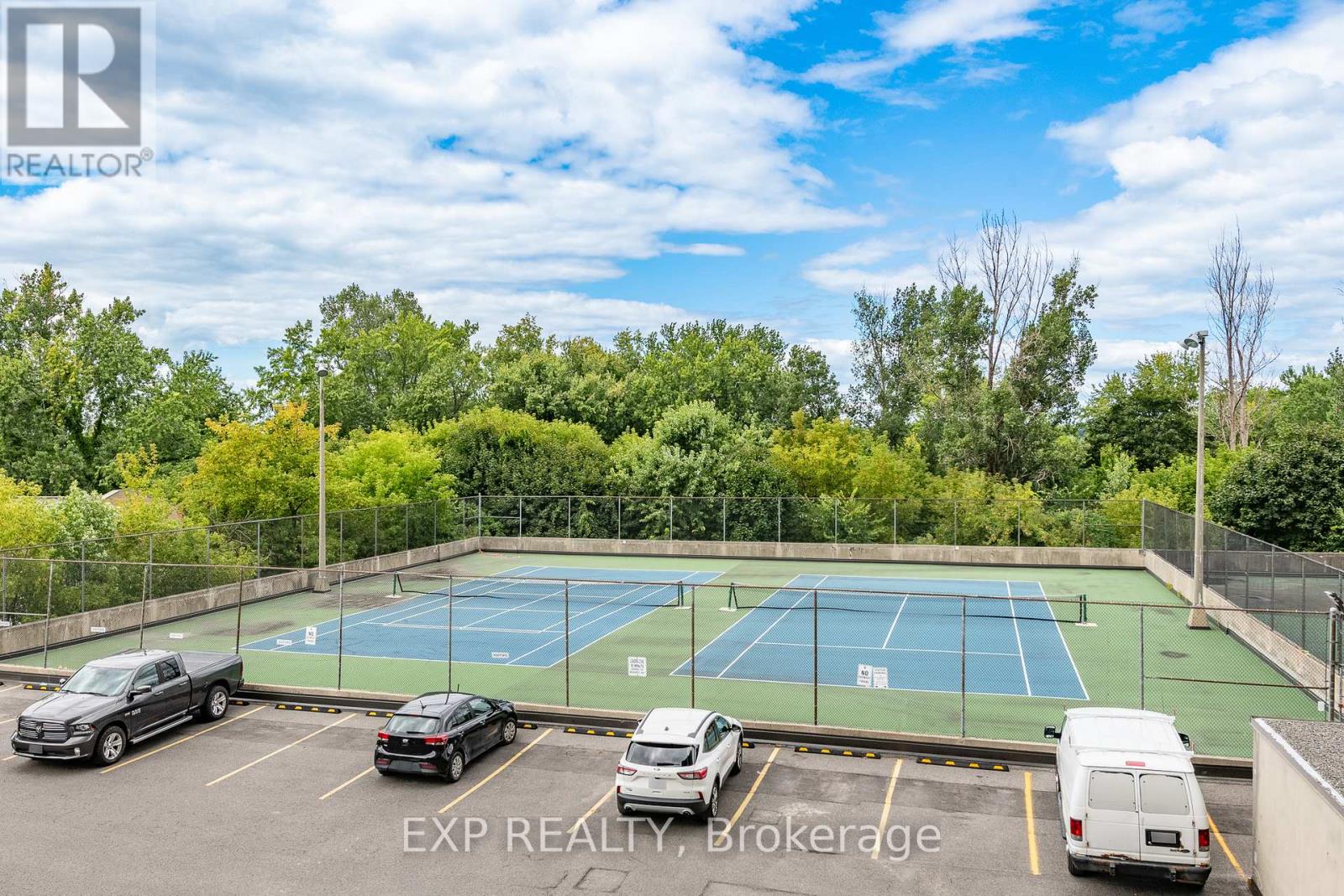 Photo 25 of 304 1025 Richmond Road, Ottawa ON