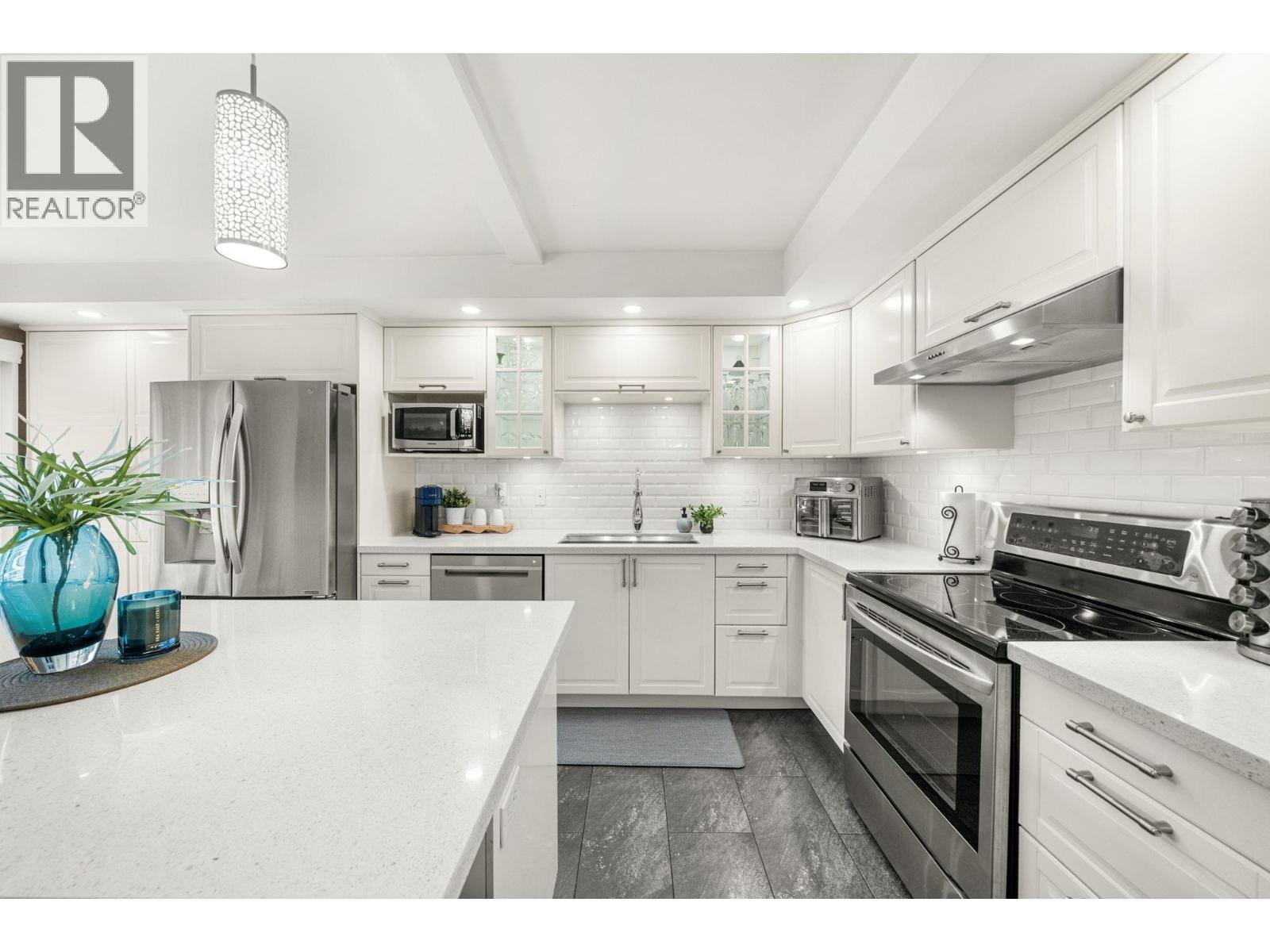 Photo 14 of 4837 Central Avenue, Delta BC