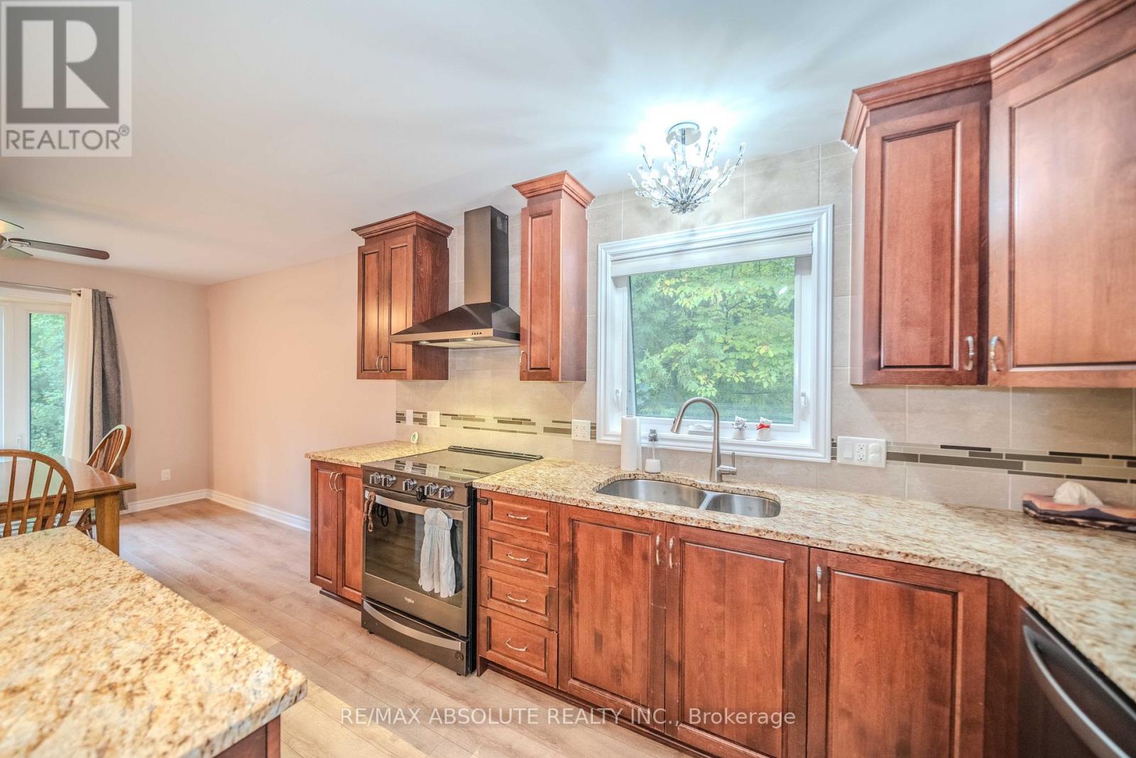 Photo 19 of 1127 Rollin Road, Clarencerockland ON