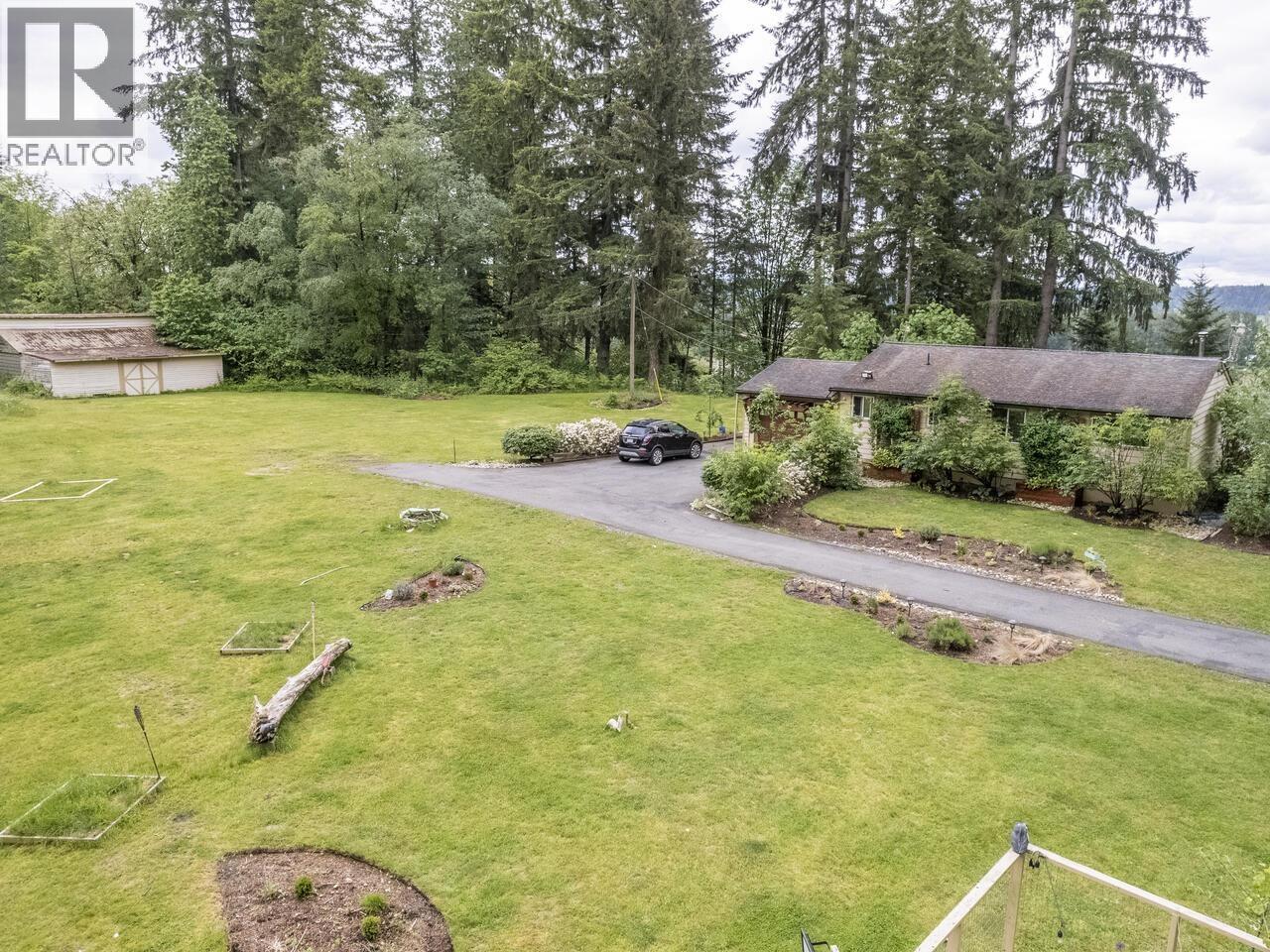 Photo 31 of 26521 Lougheed Highway, Maple Ridge BC