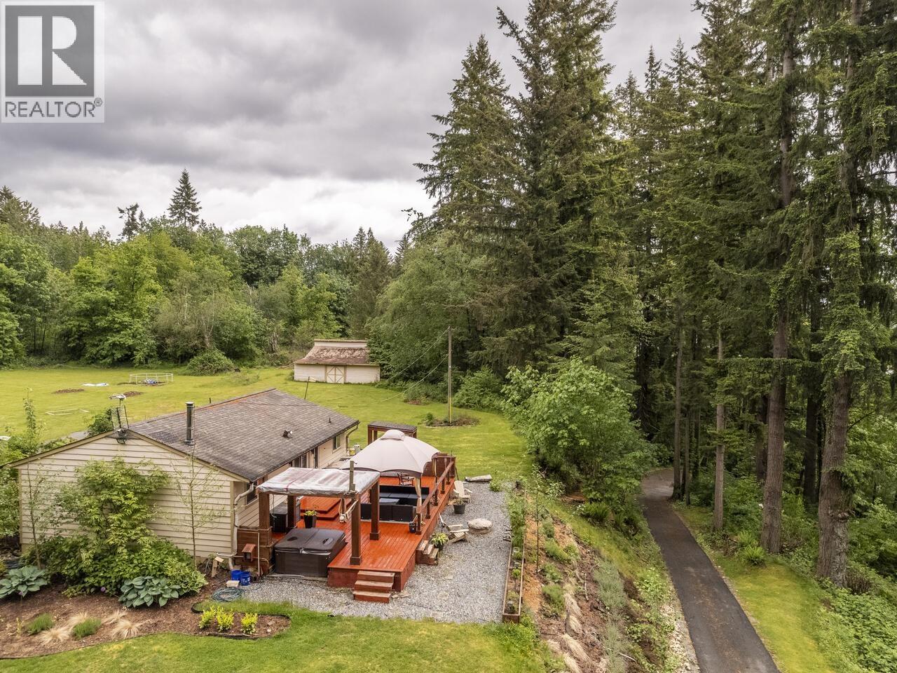 Photo 6 of 26521 Lougheed Highway, Maple Ridge BC