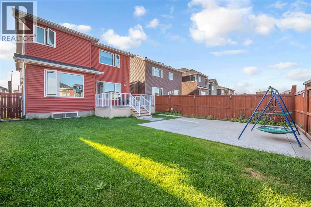 Photo 15 of 45 Red Sky Green Ne, Calgary AB