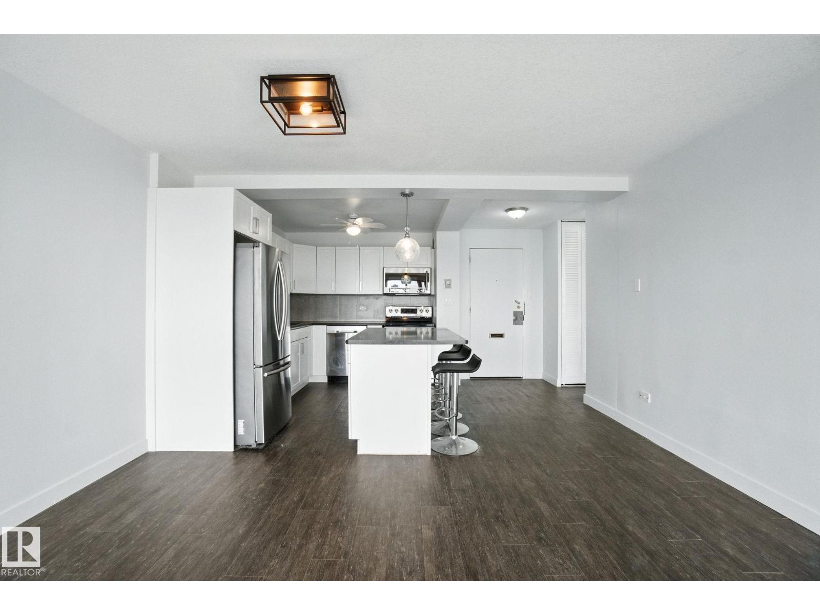 Photo 17 of 703 9908 114 St Nw, Edmonton AB