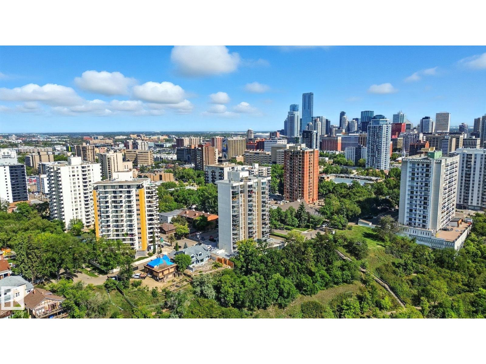 Photo 42 of 703 9908 114 St Nw, Edmonton AB