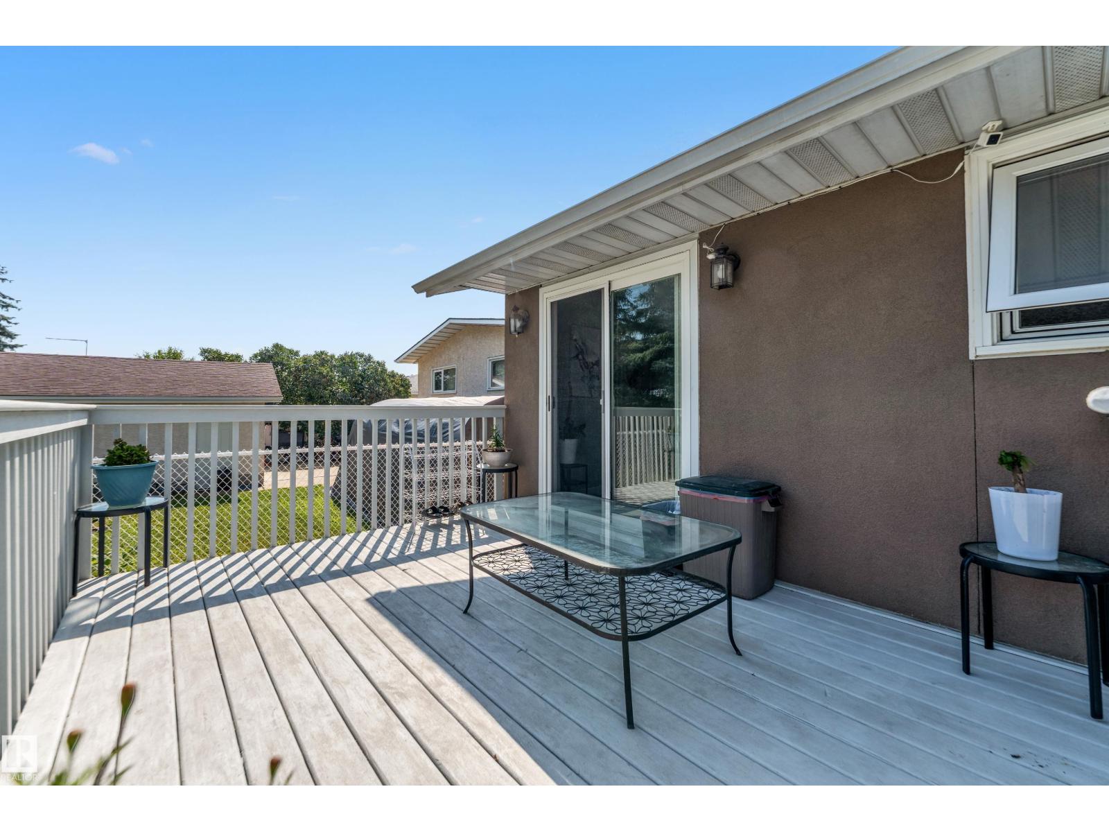 Photo 56 of 3923 67 St Nw, Edmonton AB