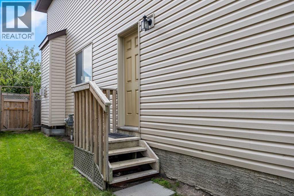 Photo 1 of 183 Baywater Rise Sw, Airdrie AB