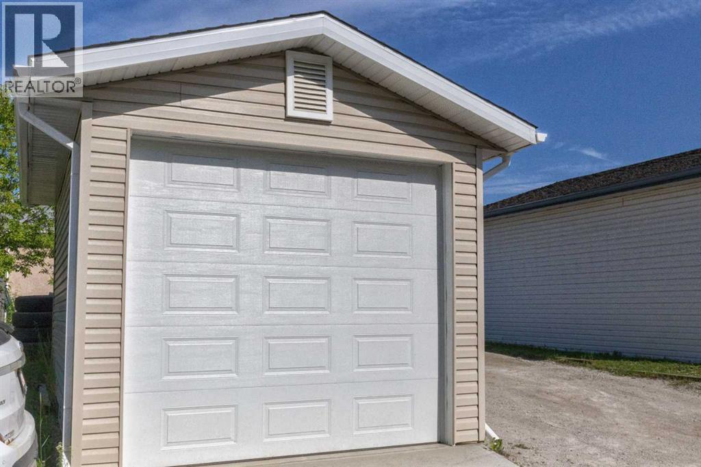 Photo 20 of 269 Ross Haven Drive, Fort Mcmurray AB