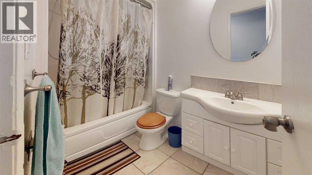 Photo 17 of 269 Ross Haven Drive, Fort Mcmurray AB