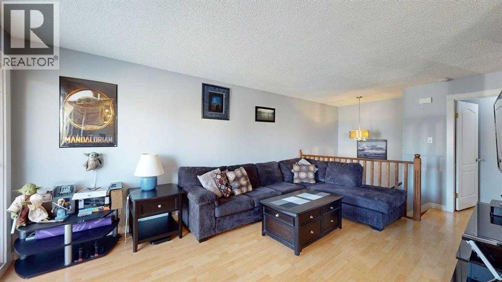 Photo 4 of 269 Ross Haven Drive, Fort Mcmurray AB