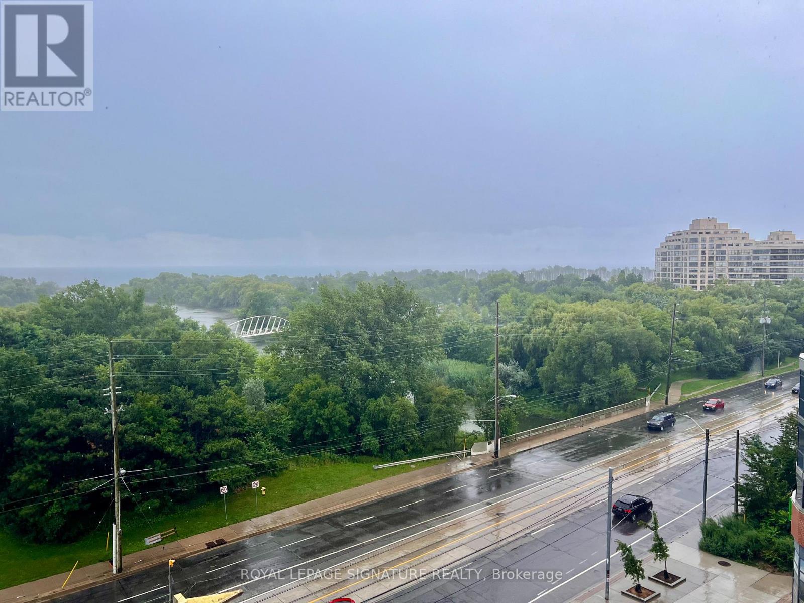 Photo 18 of 802 2200 Lakeshore Boulevard W, Toronto ON