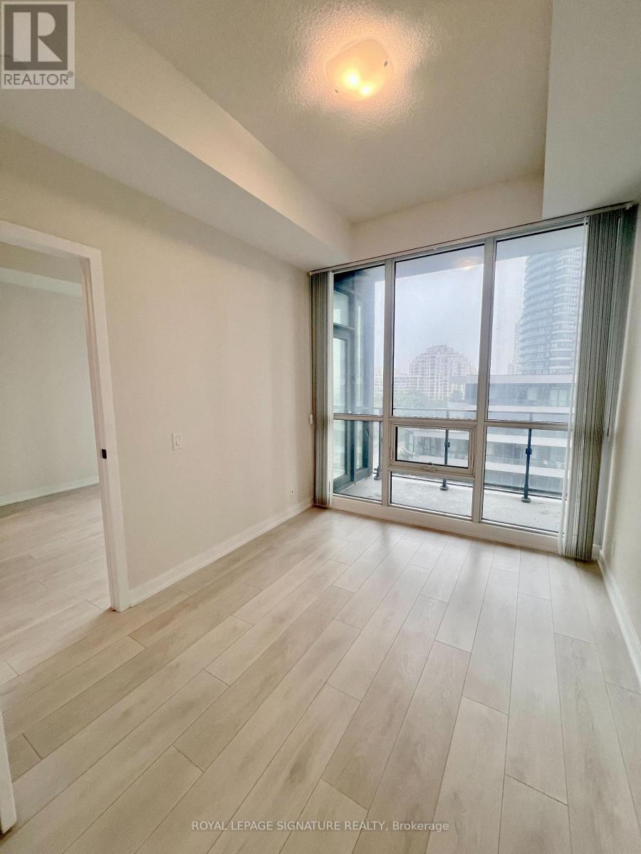 Photo 6 of 802 2200 Lakeshore Boulevard W, Toronto ON