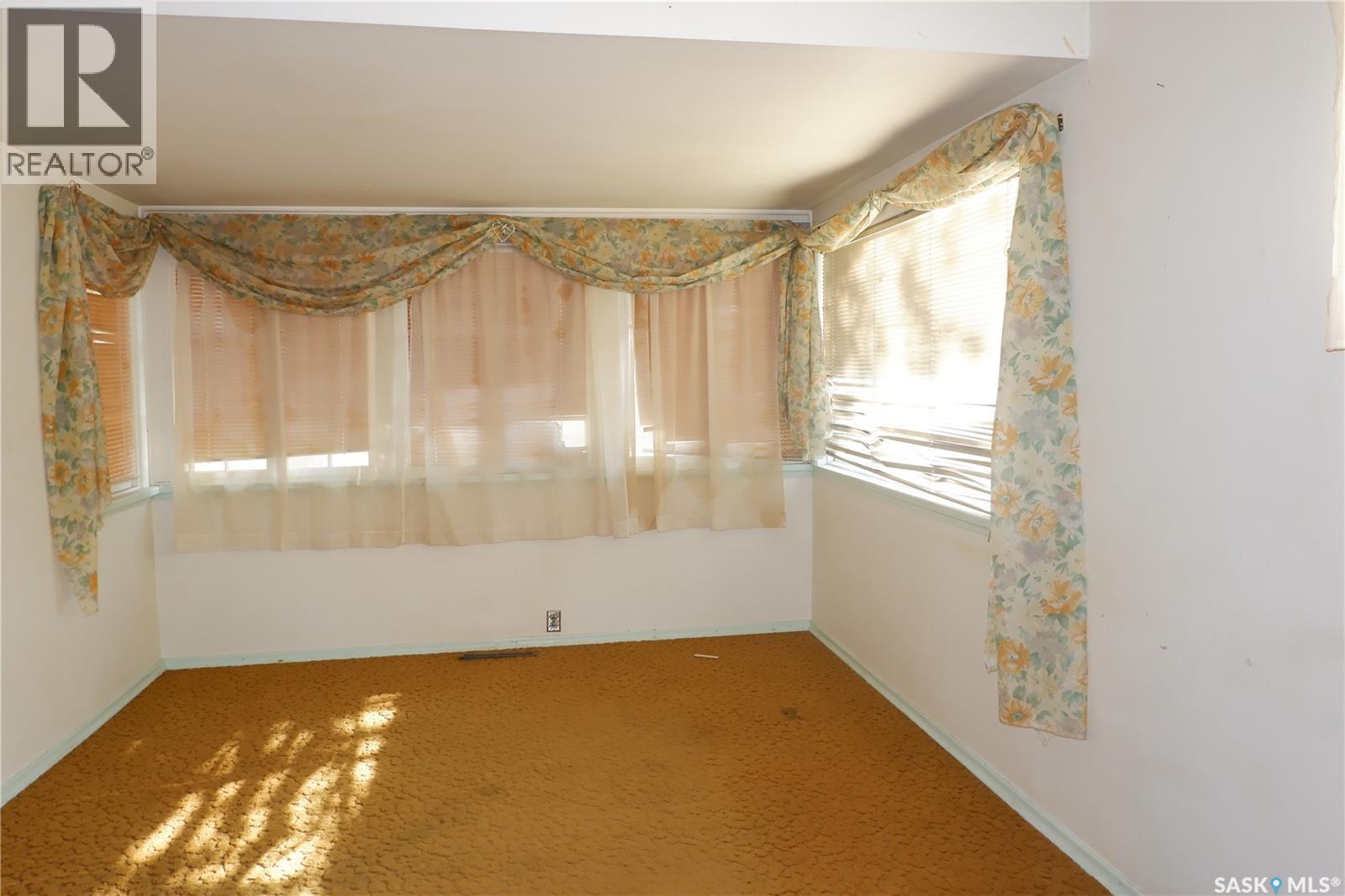 113 2nd AVENUE W — photo 12
