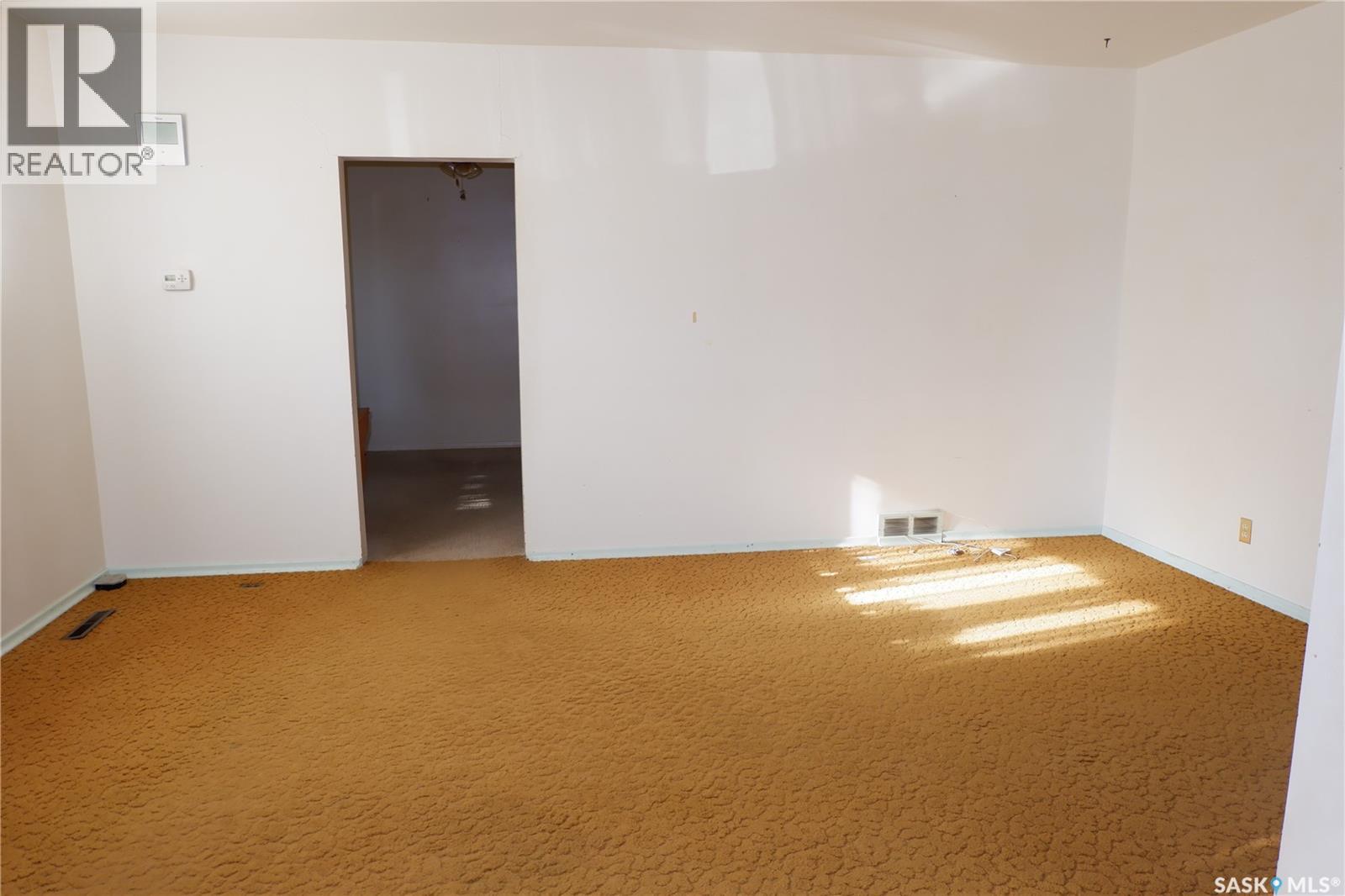 113 2nd AVENUE W — photo 13