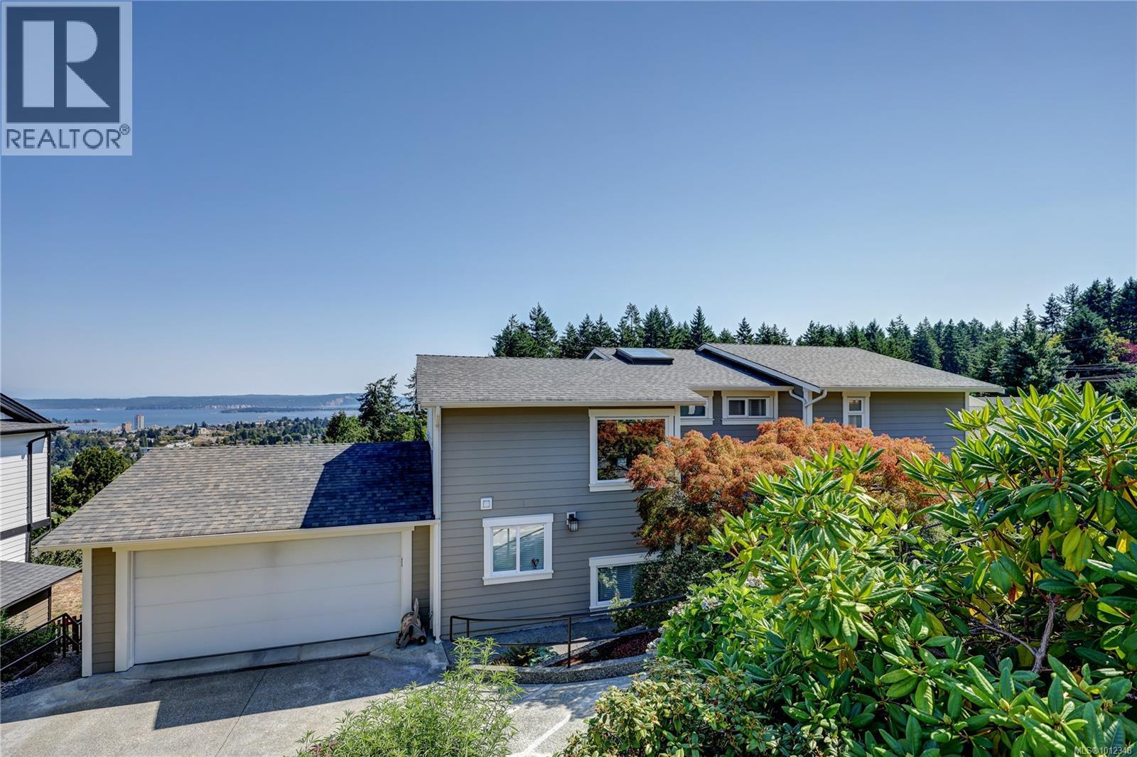 Photo 4 of 206 Concordia Pl, Nanaimo BC