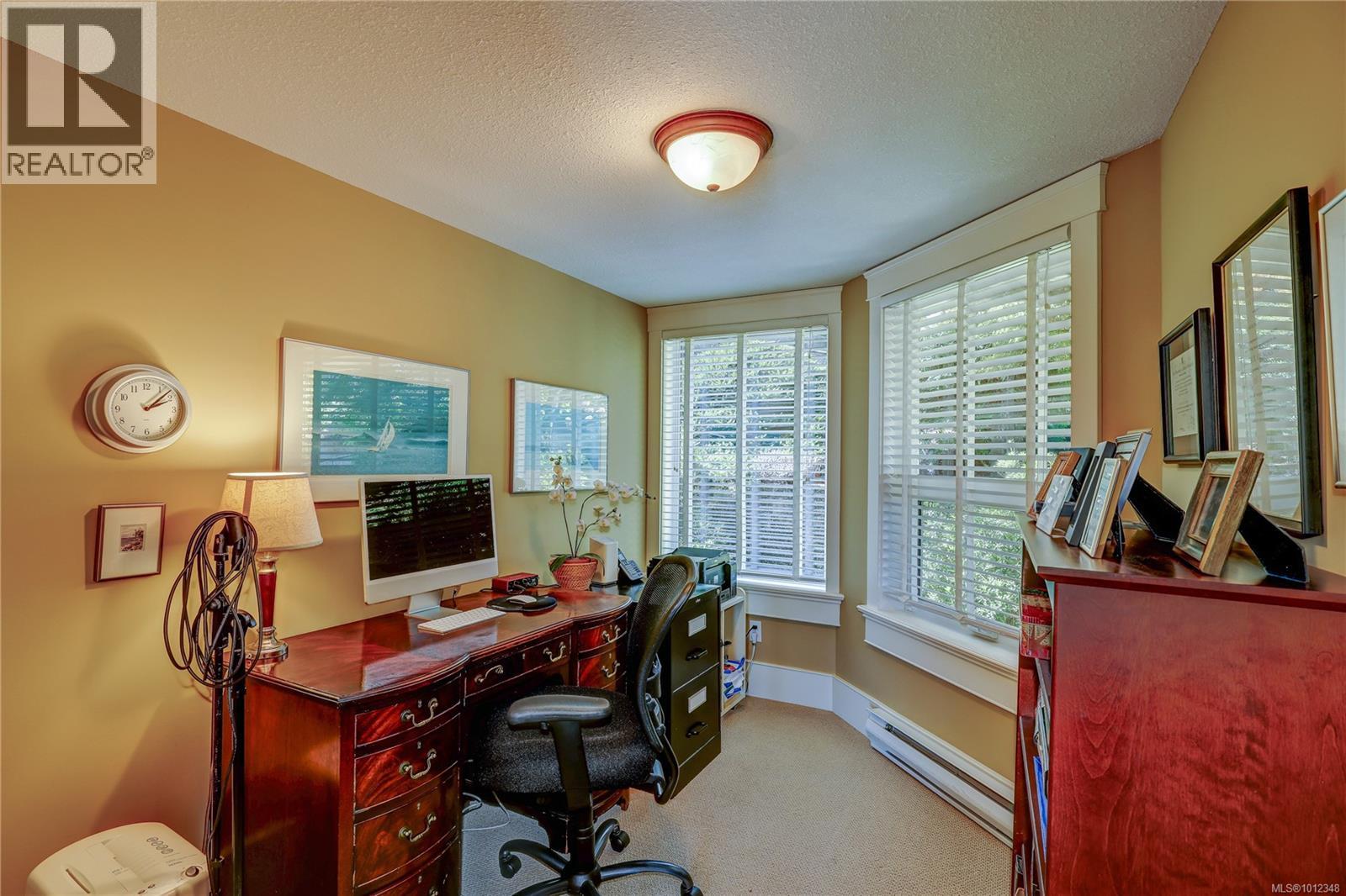Photo 21 of 206 Concordia Pl, Nanaimo BC