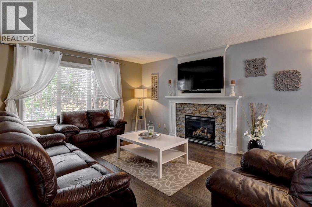 Photo 24 of 206 Copperfield Mews Se, Calgary AB
