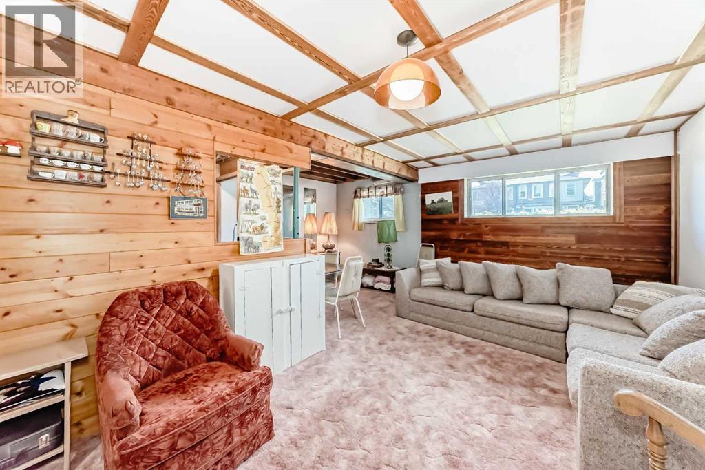 Photo 16 of 4808 19 Avenue Nw, Calgary AB