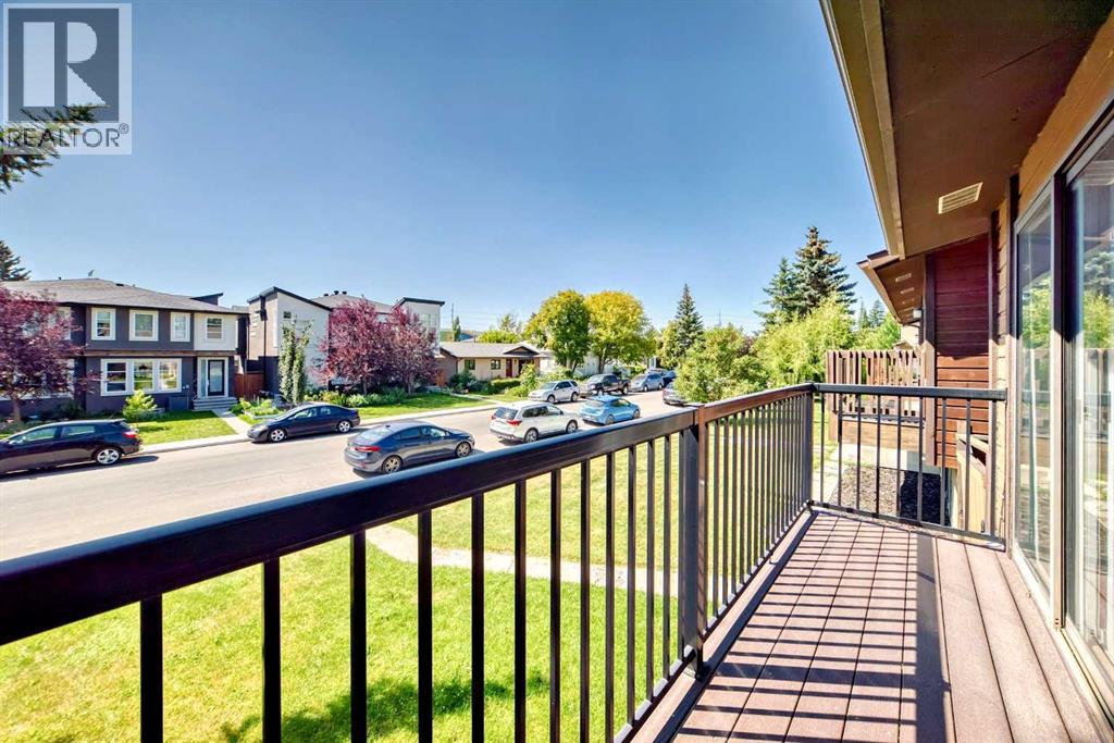Photo 12 of 4808 19 Avenue Nw, Calgary AB