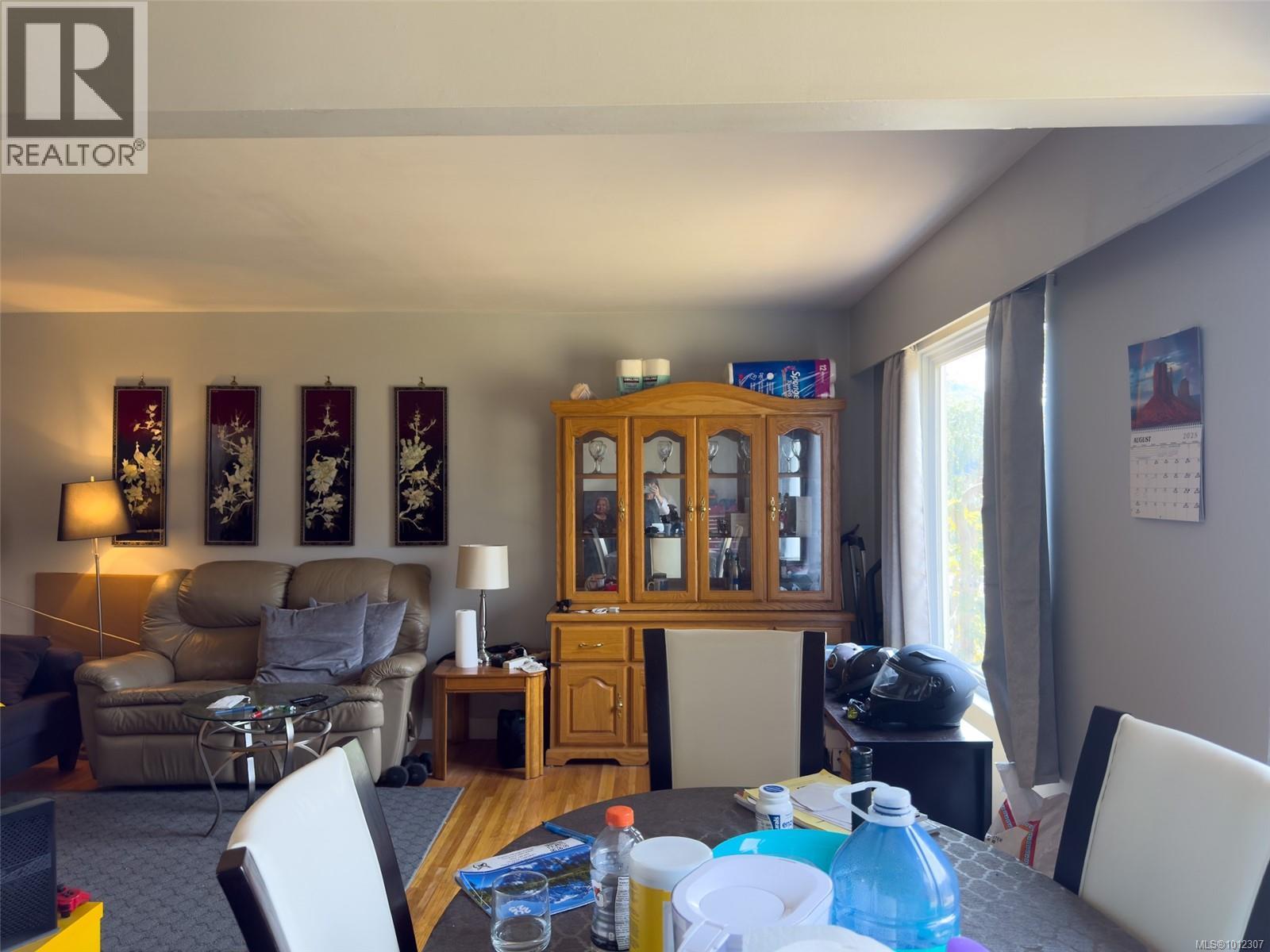 #401 1083 MAQUINNA AVE - 7