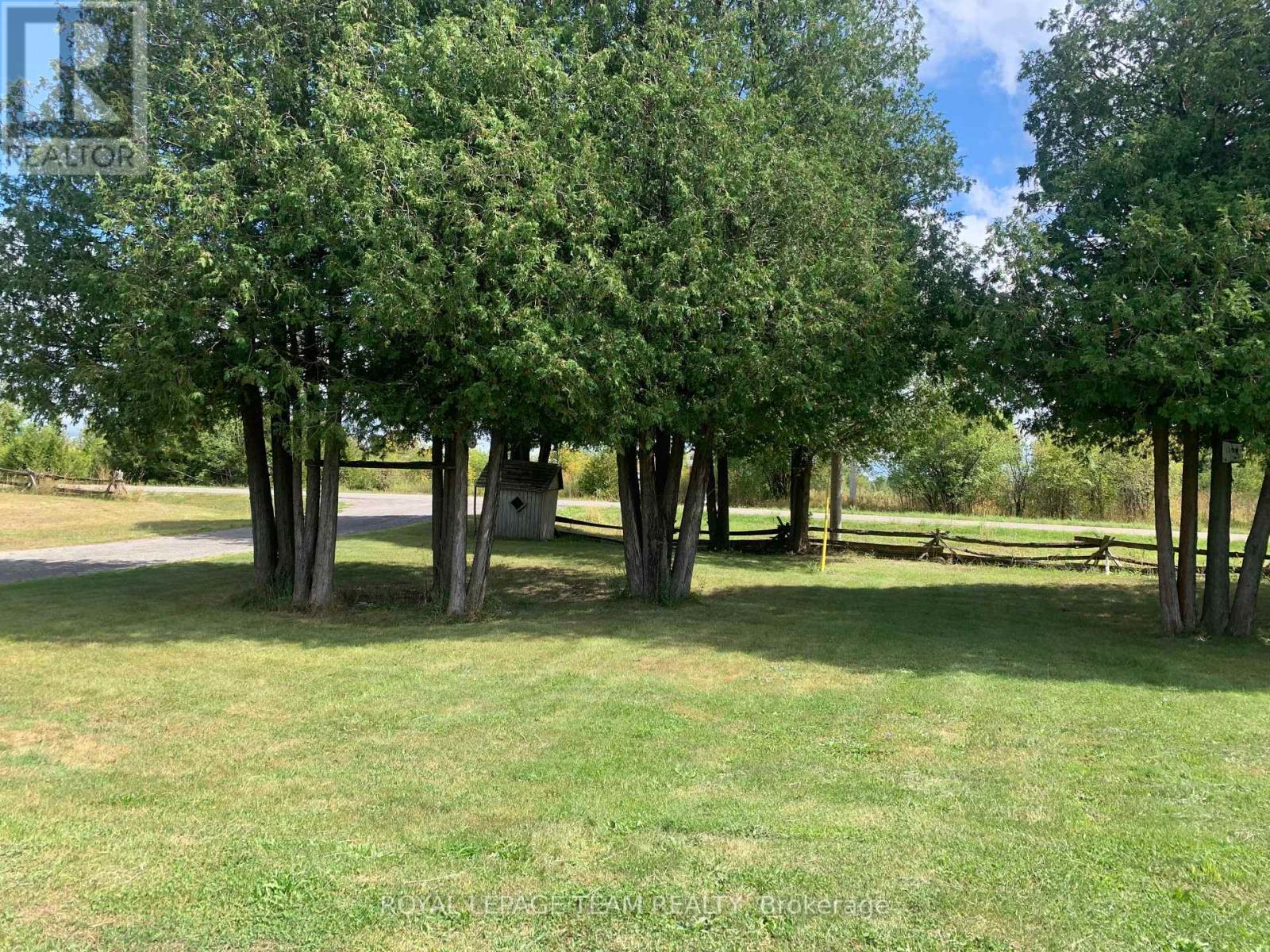 Photo 4 of 227 Ireland Road, Merrickvillewolford ON