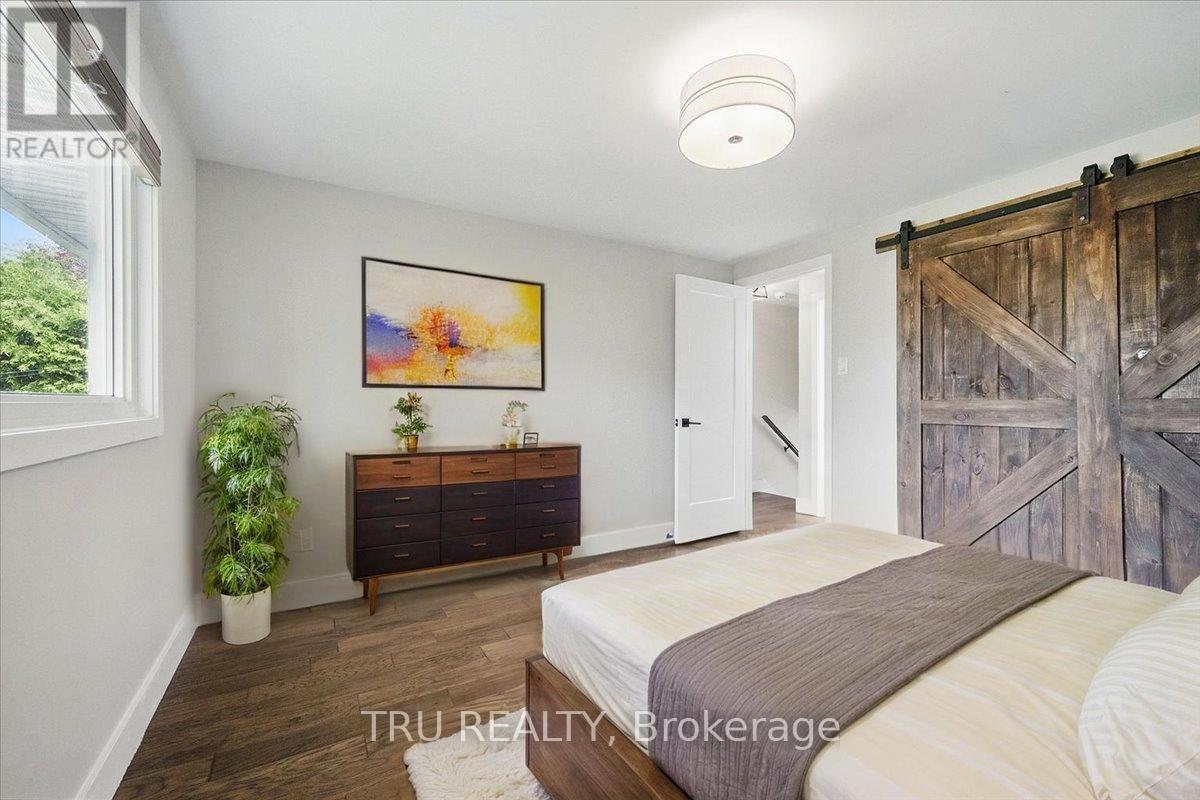 Photo 27 of 2114 Balharrie Avenue, Ottawa ON