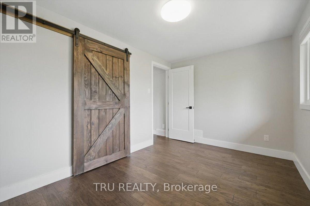 Photo 31 of 2114 Balharrie Avenue, Ottawa ON