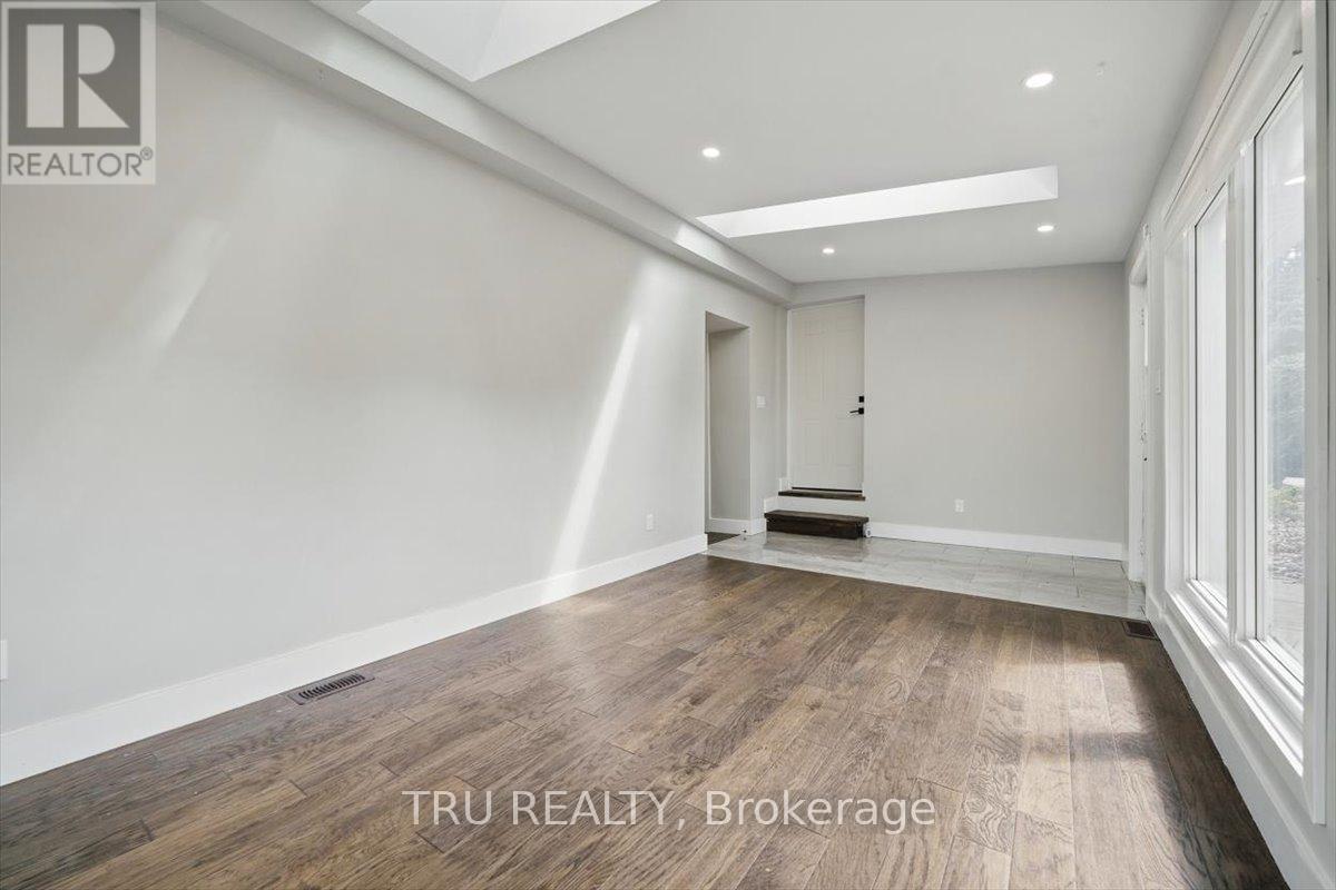 Photo 33 of 2114 Balharrie Avenue, Ottawa ON