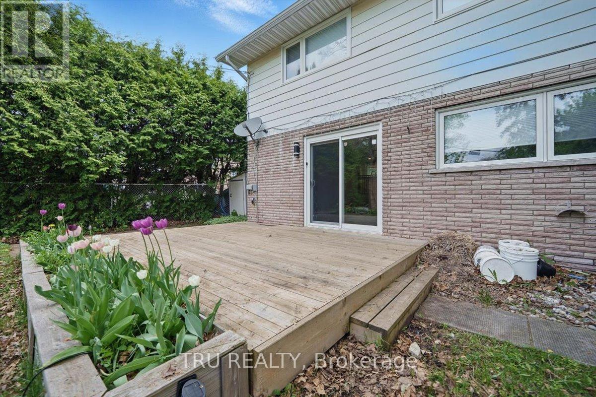 Photo 17 of 2114 Balharrie Avenue, Ottawa ON