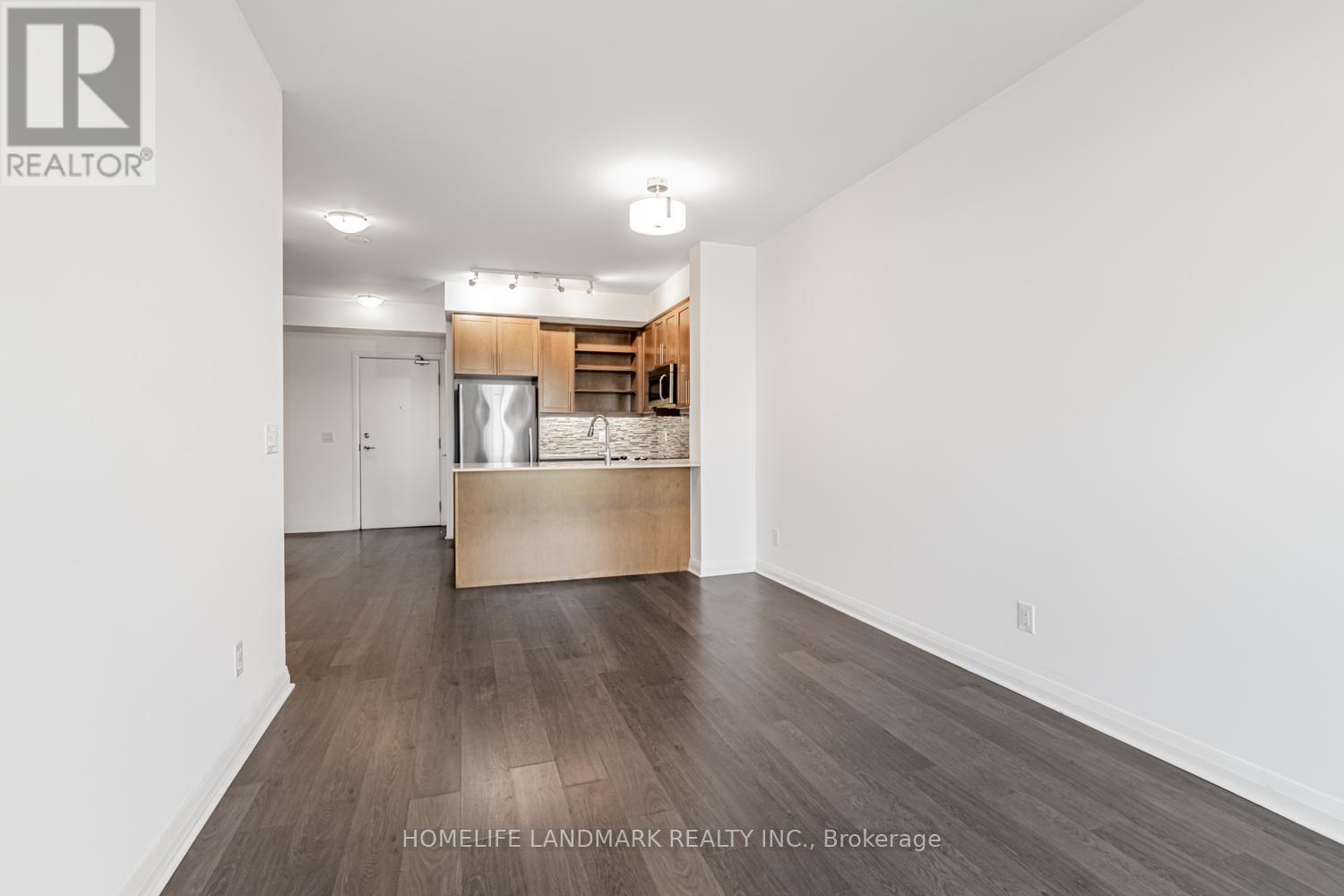 Photo 17 of 1606 55 Oneida Crescent, Richmond Hill ON