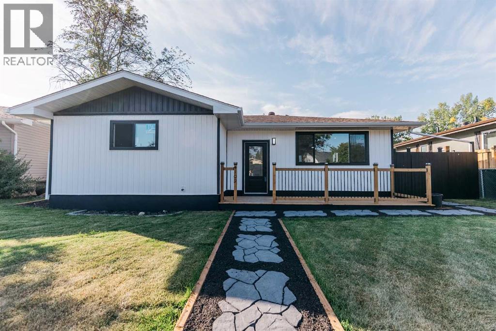 Photo 50 of 4109 33 St, Red Deer AB