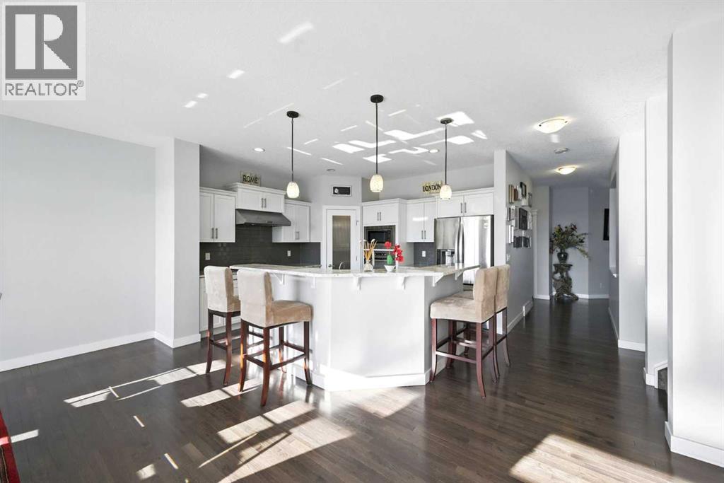 Photo 20 of 243 Evansfield Way Nw, Calgary AB