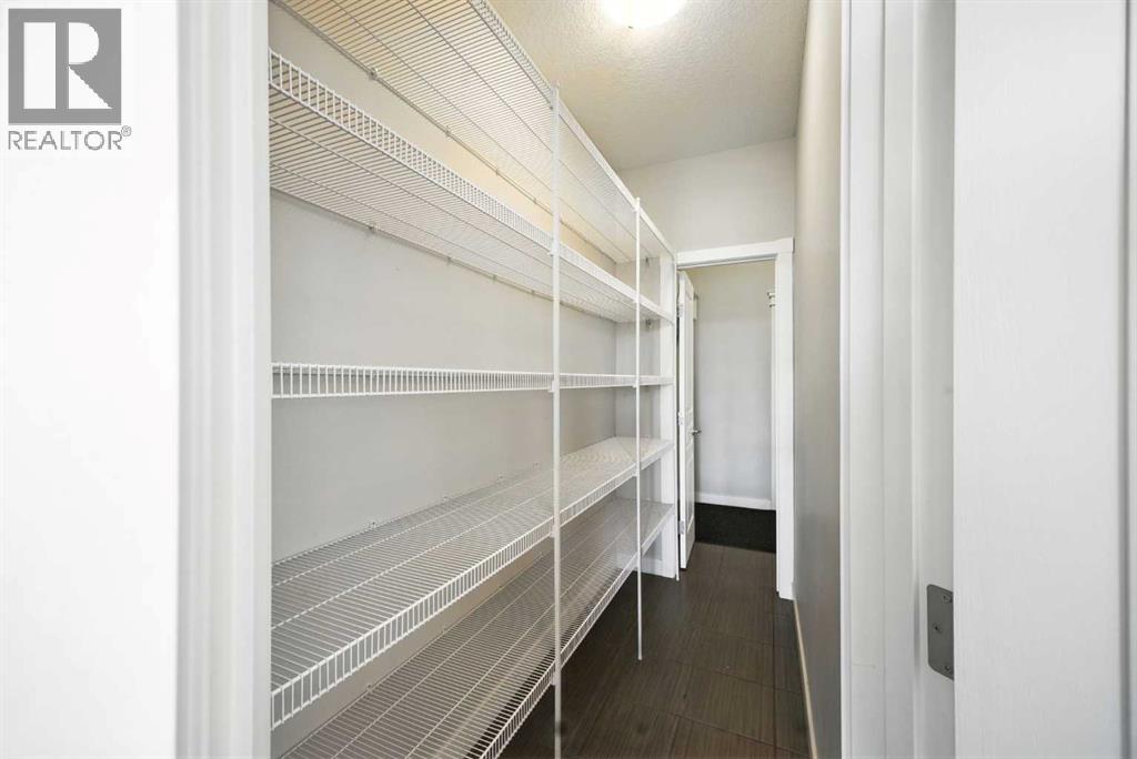 Photo 22 of 243 Evansfield Way Nw, Calgary AB