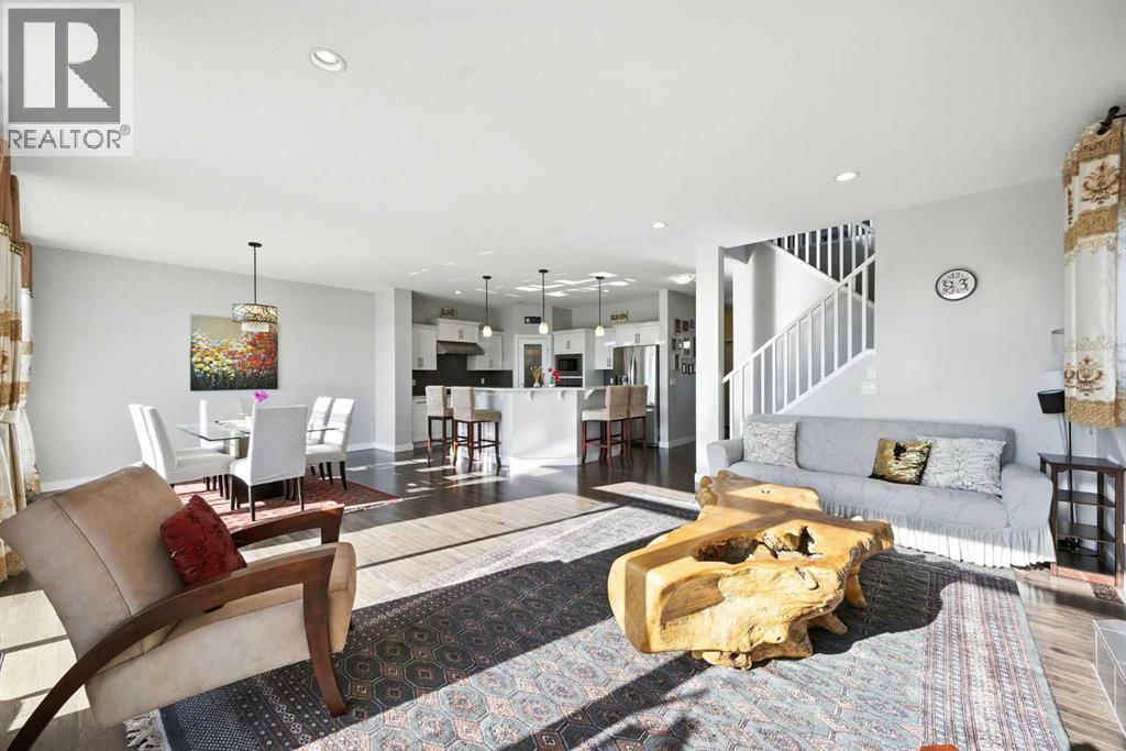 Photo 14 of 243 Evansfield Way Nw, Calgary AB