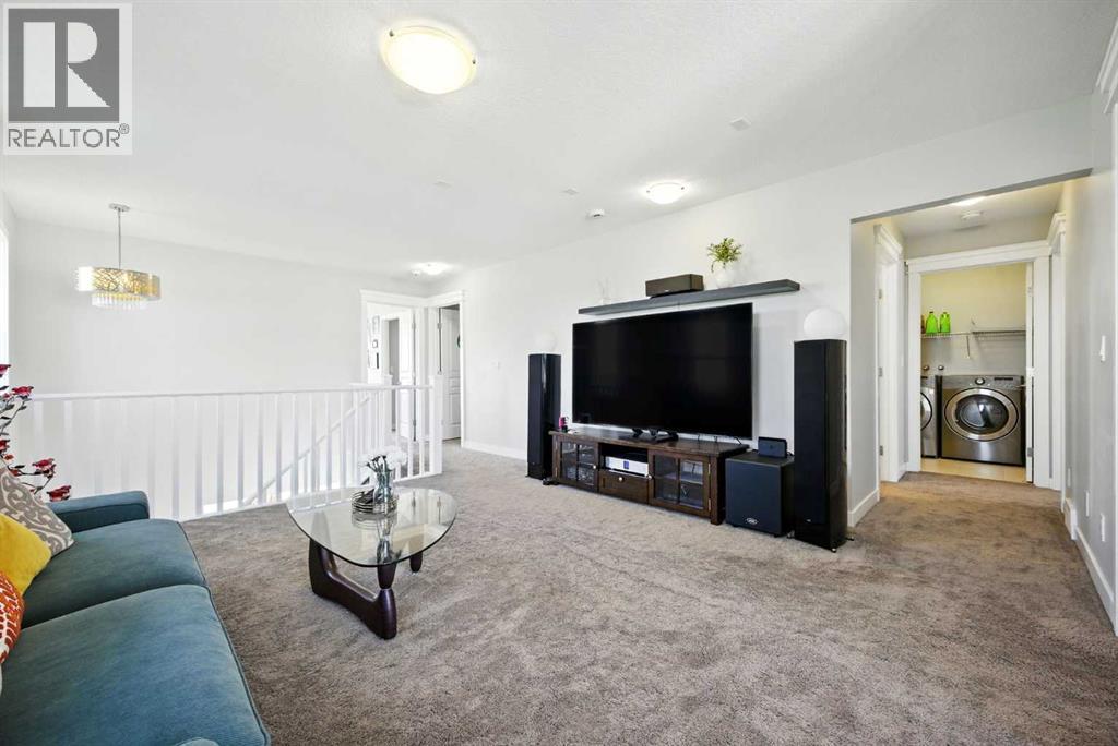 Photo 27 of 243 Evansfield Way Nw, Calgary AB