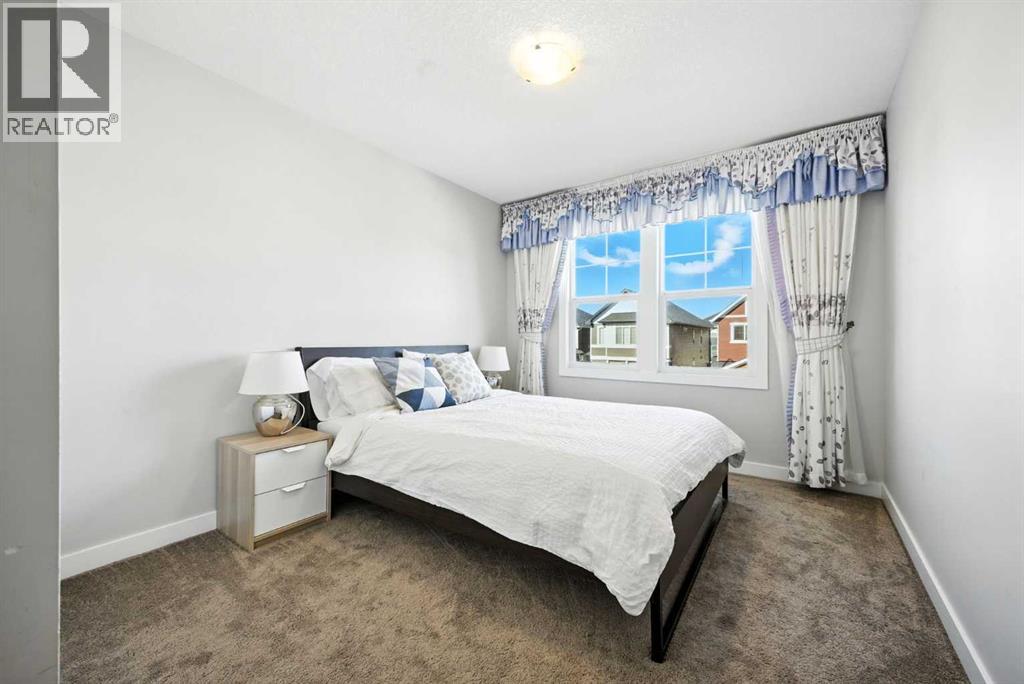 Photo 12 of 243 Evansfield Way Nw, Calgary AB