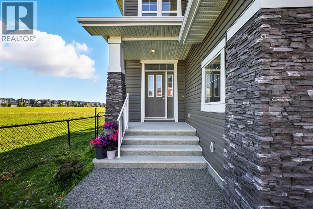 Photo 16 of 243 Evansfield Way Nw, Calgary AB