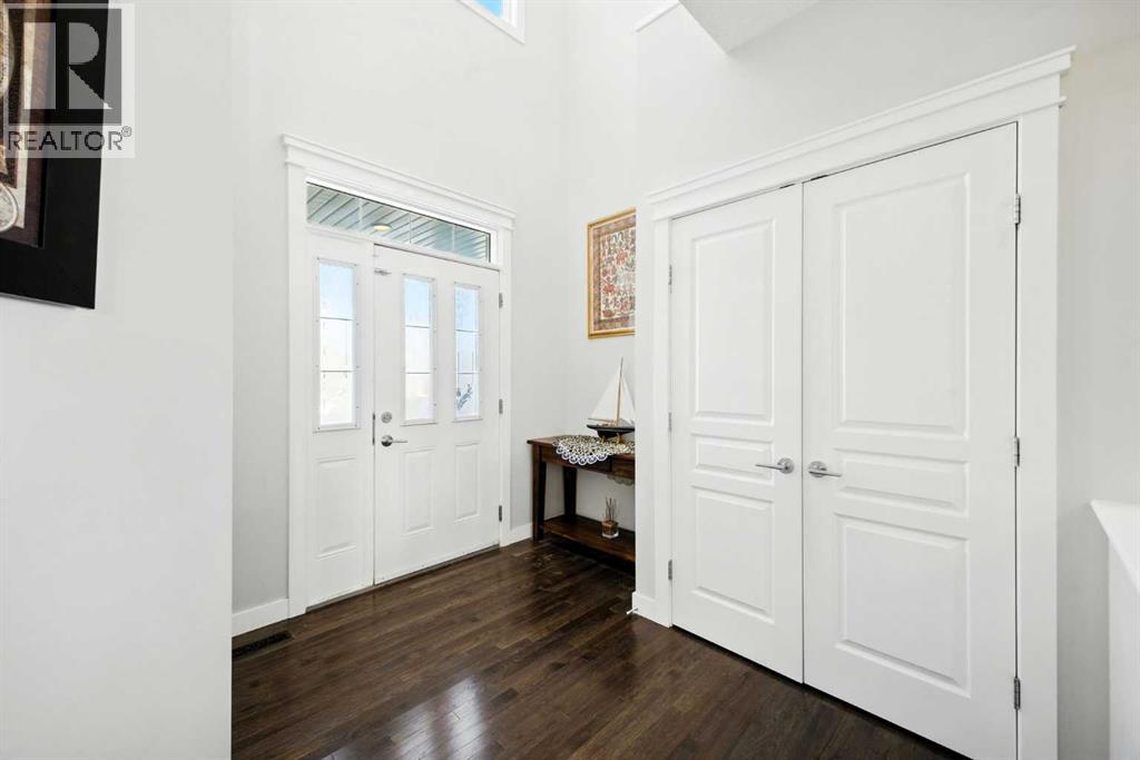 Photo 31 of 243 Evansfield Way Nw, Calgary AB