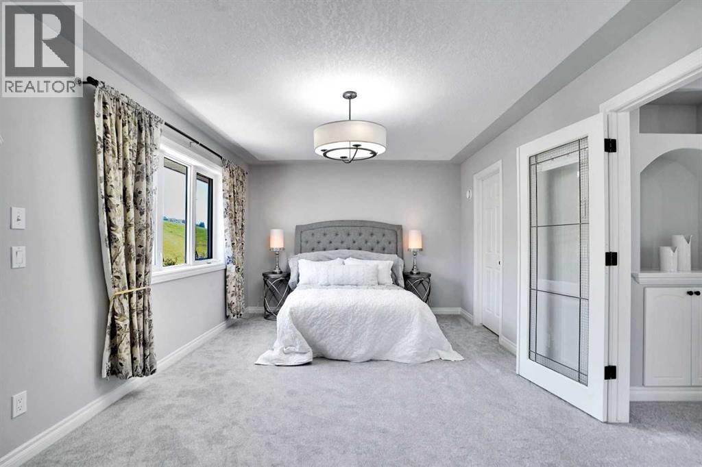 Photo 16 of 187 Gleneagles View, Cochrane AB