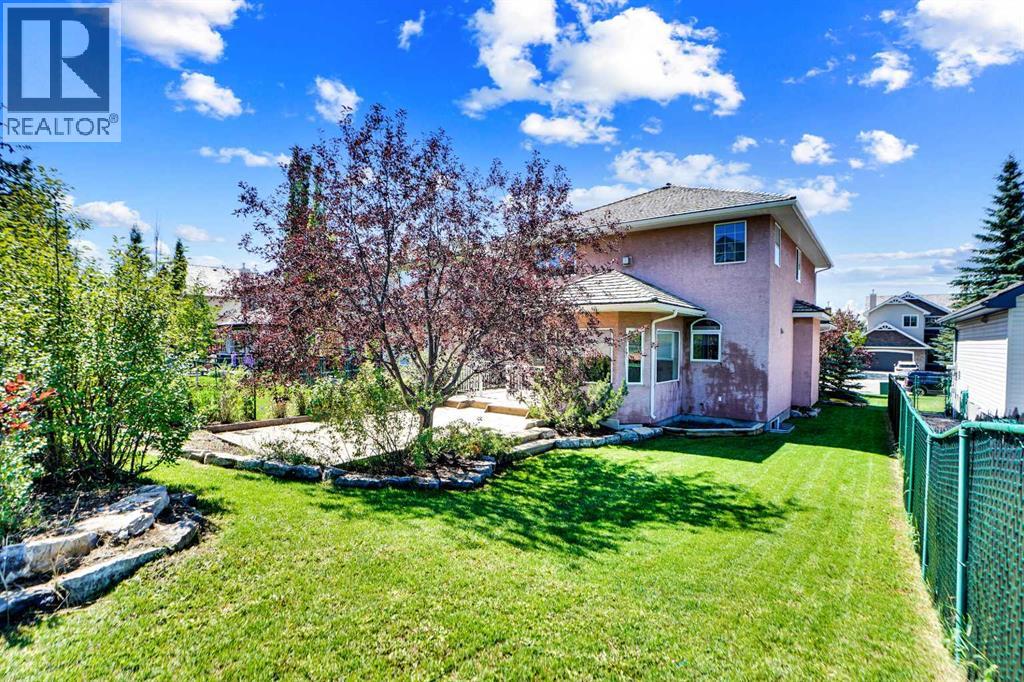 Photo 8 of 187 Gleneagles View, Cochrane AB