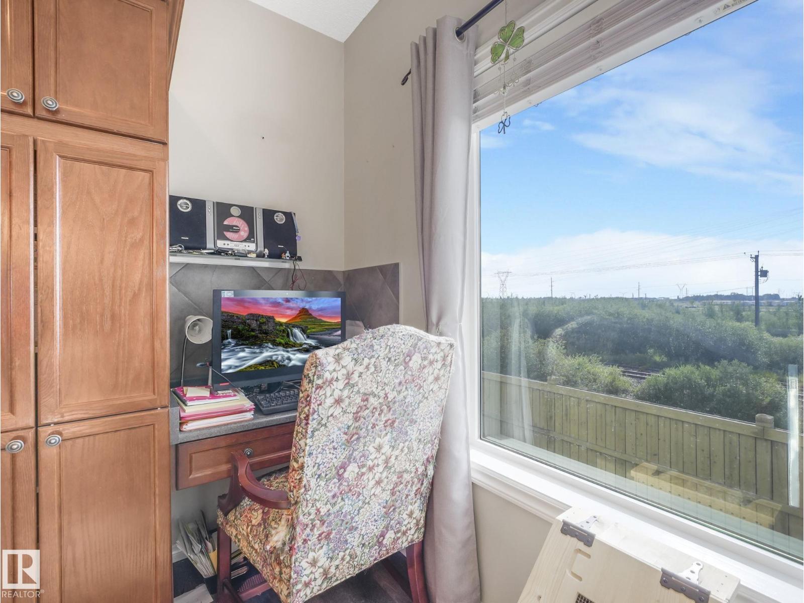 Photo 51 of 94 13825 155 Av Nw, Edmonton AB