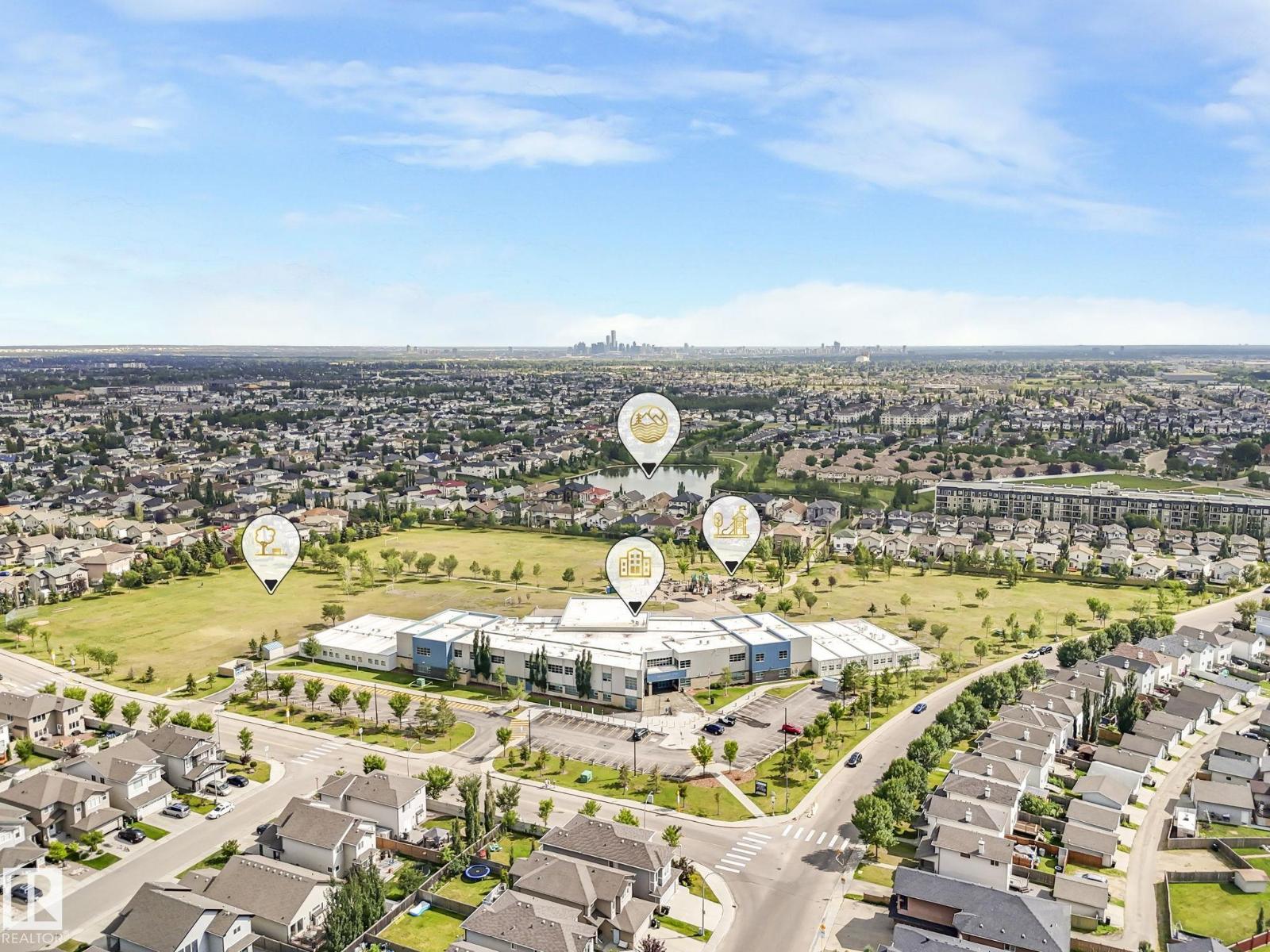 Photo 38 of 94 13825 155 Av Nw, Edmonton AB