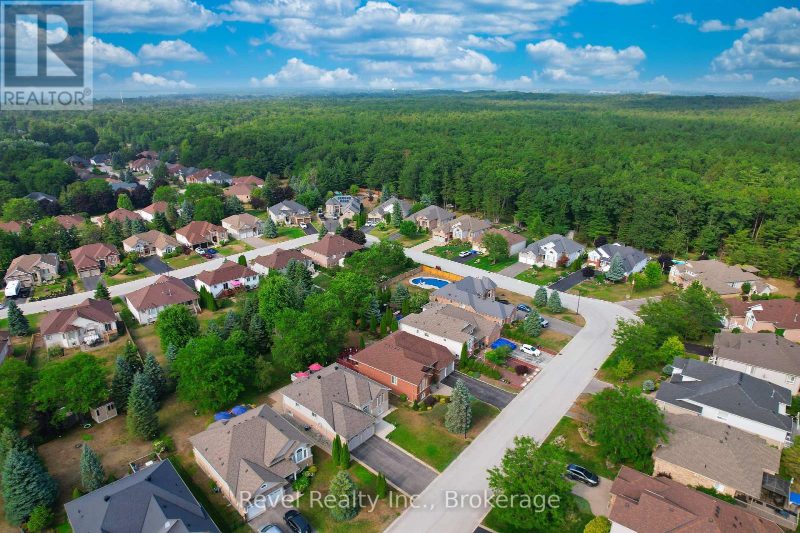 Photo 29 of 30 Cranberry Heights, Wasaga Beach ON