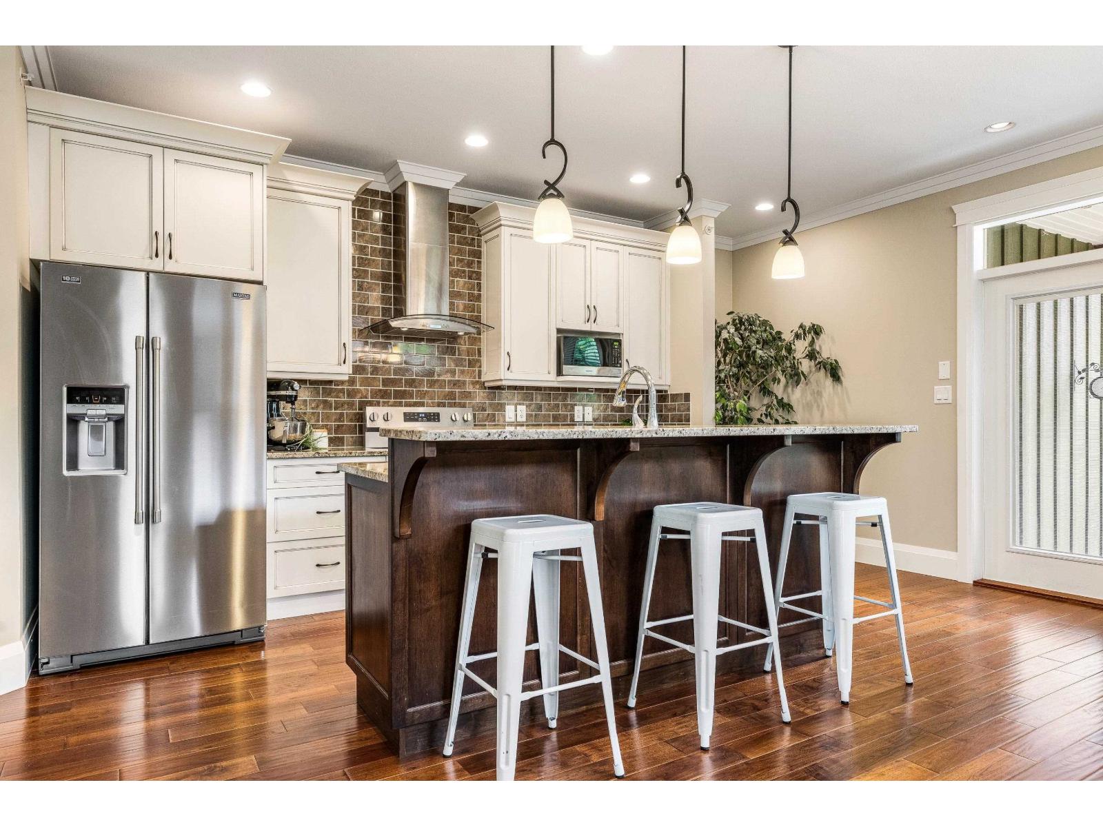 Photo 10 of 2 5882 Cowichan Street Garrison Crossing, Chilliwack BC