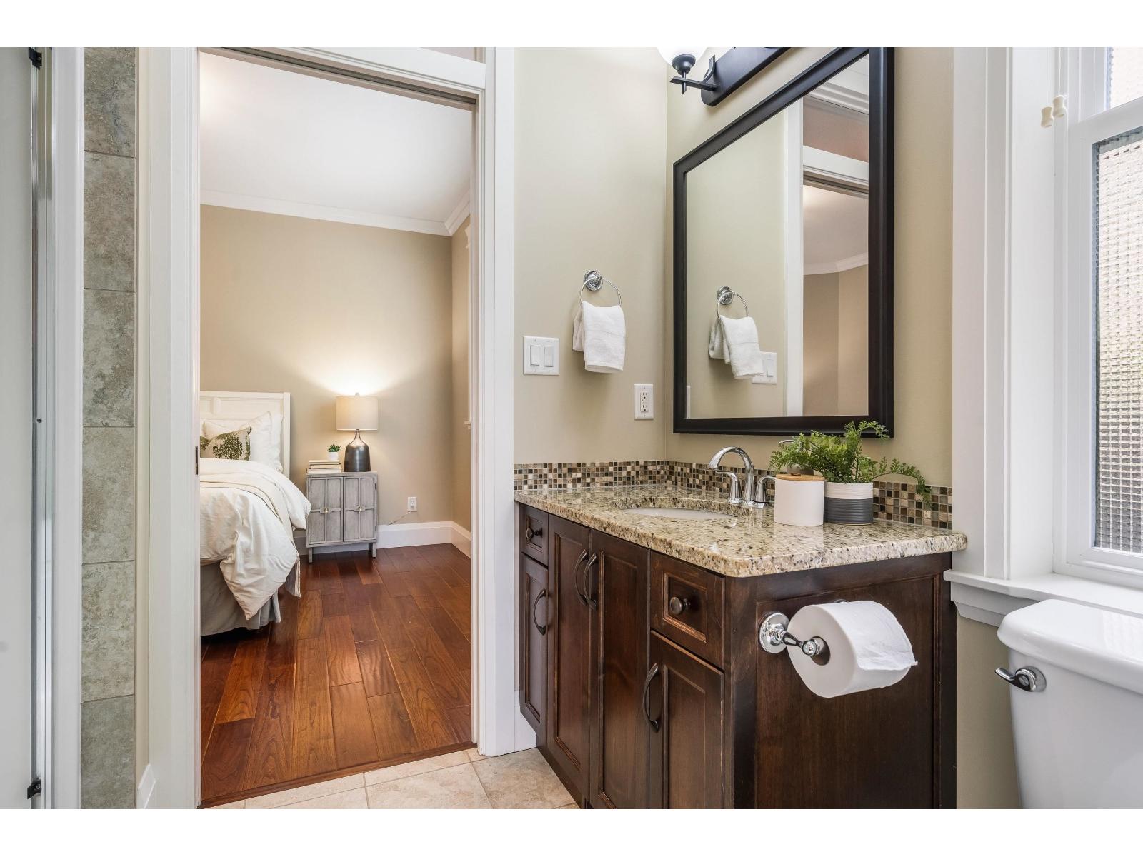 Photo 21 of 2 5882 Cowichan Street Garrison Crossing, Chilliwack BC