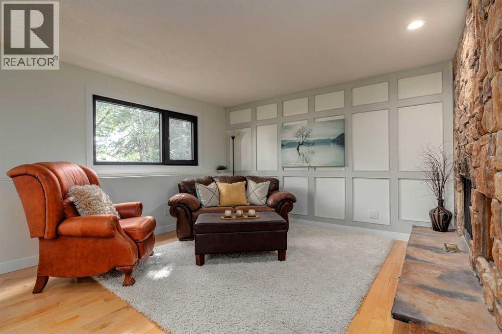 Single Family House 4 Level for Sale in  Brabourne Rise SW Braeside Calgary 