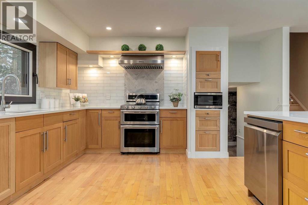 Single Family House 4 Level for Sale in  Brabourne Rise SW Braeside Calgary 